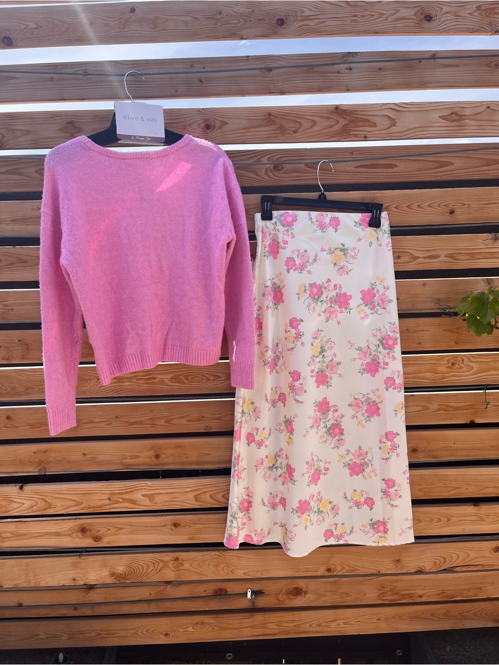 Olive & Oak Pink Button Cardigan with Cream Floral Skirt - Picture 11 of 11